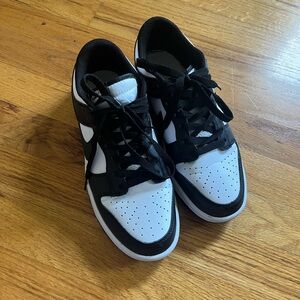 Nike panda dunks worn twice